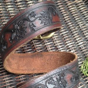 Lucky Brand Accessories - Embossed Leather Belt/ Brass Buckle Lucky Brand Accessories - Embossed Leather Belt/ Brass Buckle